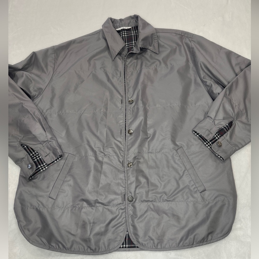 Metro gray wing Breaker Jacket with plaid lining size M/L